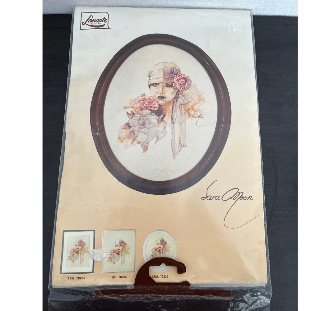 Lanarte Sara Moon Counted Cross Stitch Kit 33500 Woman with Flowers 19x15 New